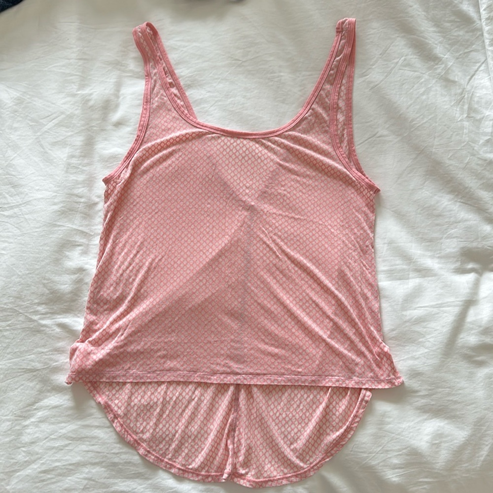 Lululemon tank top